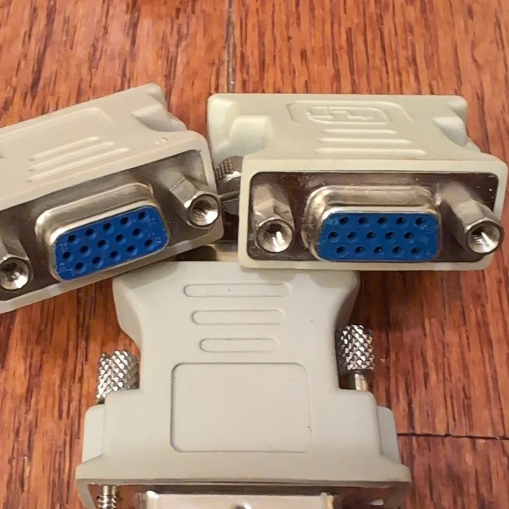 PC & Mac DVI VGA HDMI Serial Connectors Adapters